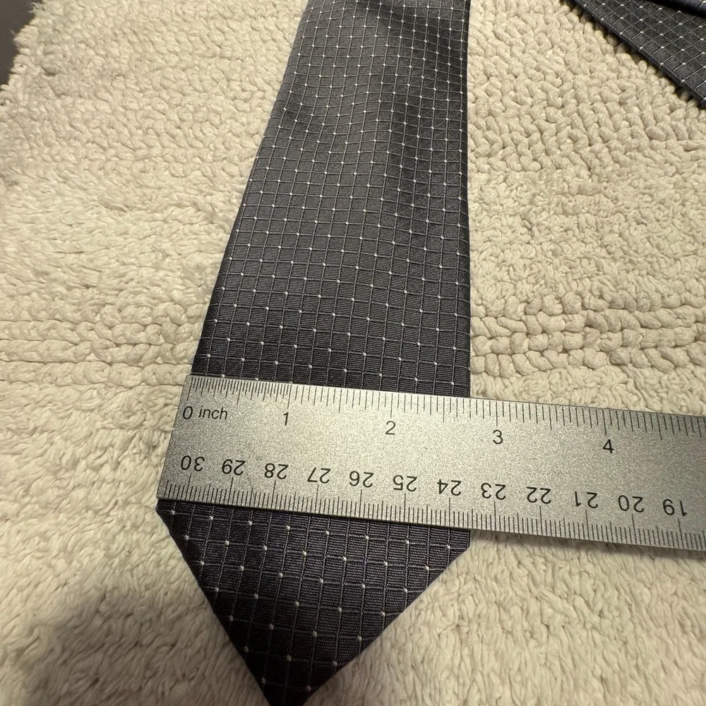 Ryan Seacrest Distinction Tie Gray Micro Check 100%‎ Silk Casual Rockabilly